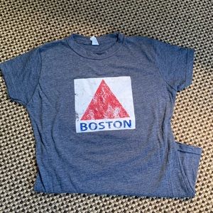 women’s BOSTON t-shirt